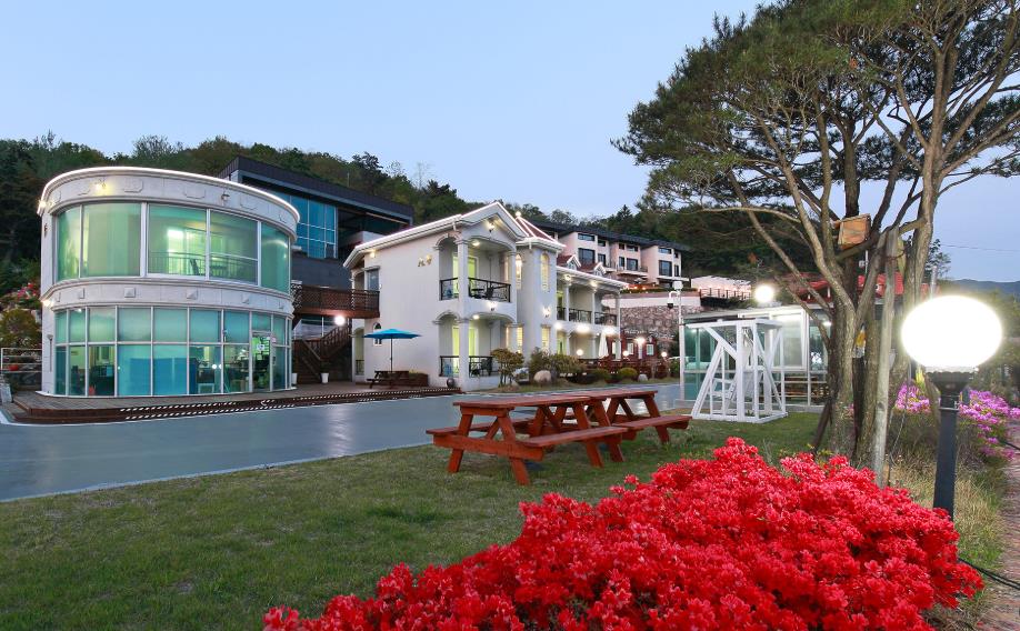 경주 펜션 세러데이 이미지 3