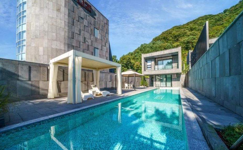 가평 빌라퍼즈 풀빌라 이미지 2