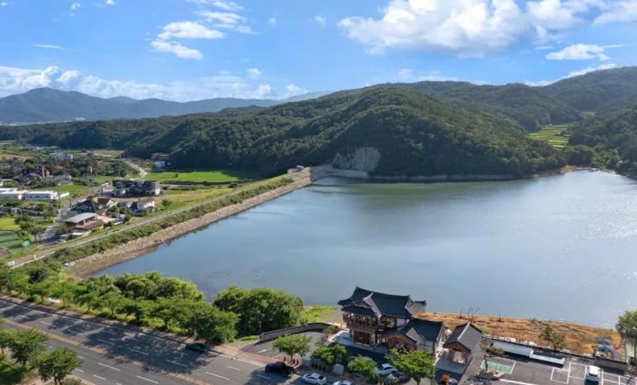 경주 레뷰174풀빌라 이미지 5