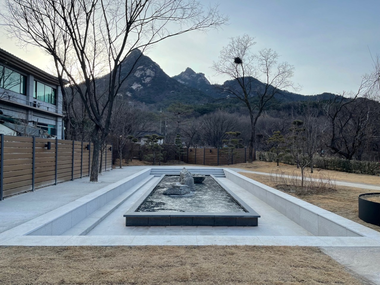 스타벅스 더북한산점 이미지 5