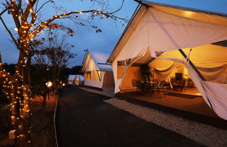 아로니움 글램핑 이미지 1