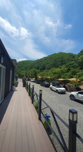 오솔길캠핑장 이미지 2