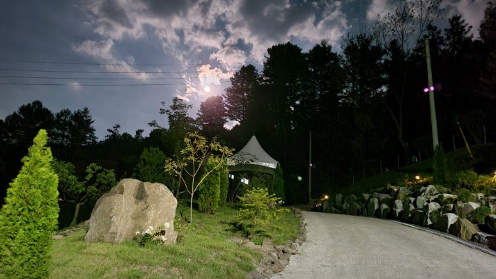 우니메이카 춘천점 이미지 6