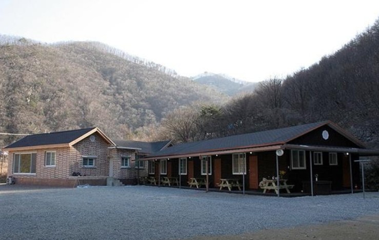 얼음골펜션캠핑장 이미지 6