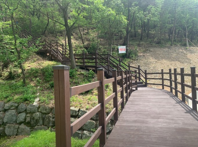 용암산성오토캠핑장 이미지 3