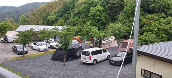 돌담캠핑장 이미지 2