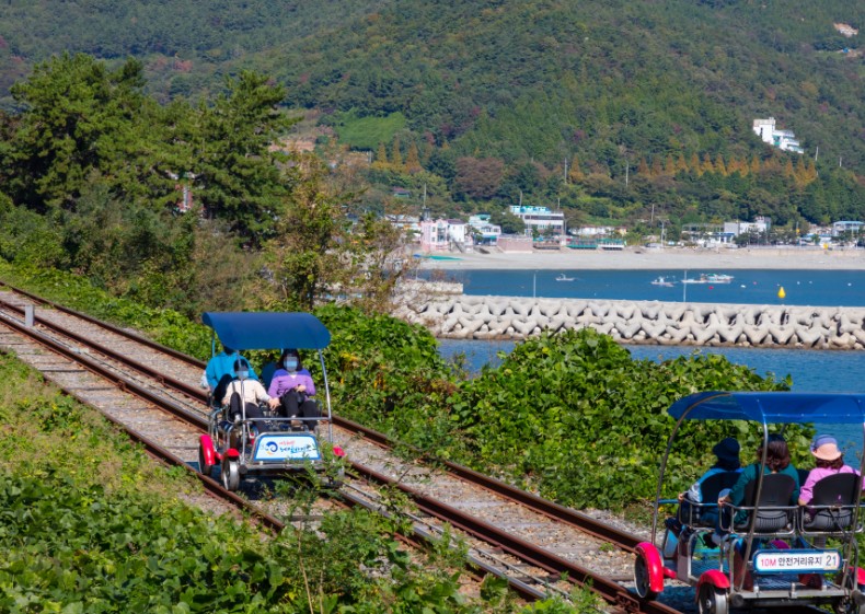 여수 해양레일바이크 이미지 2