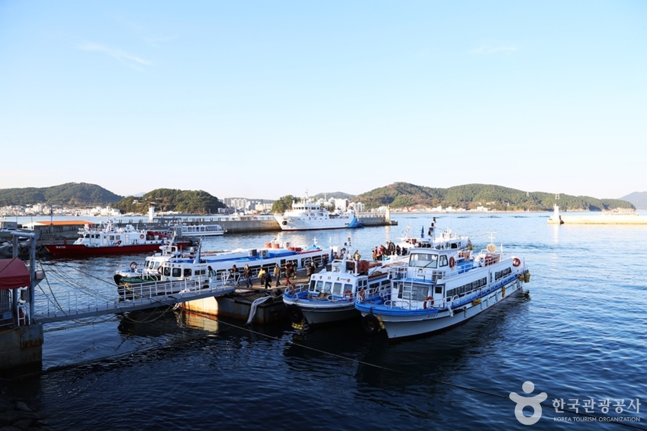 통영 유람선 이미지 3