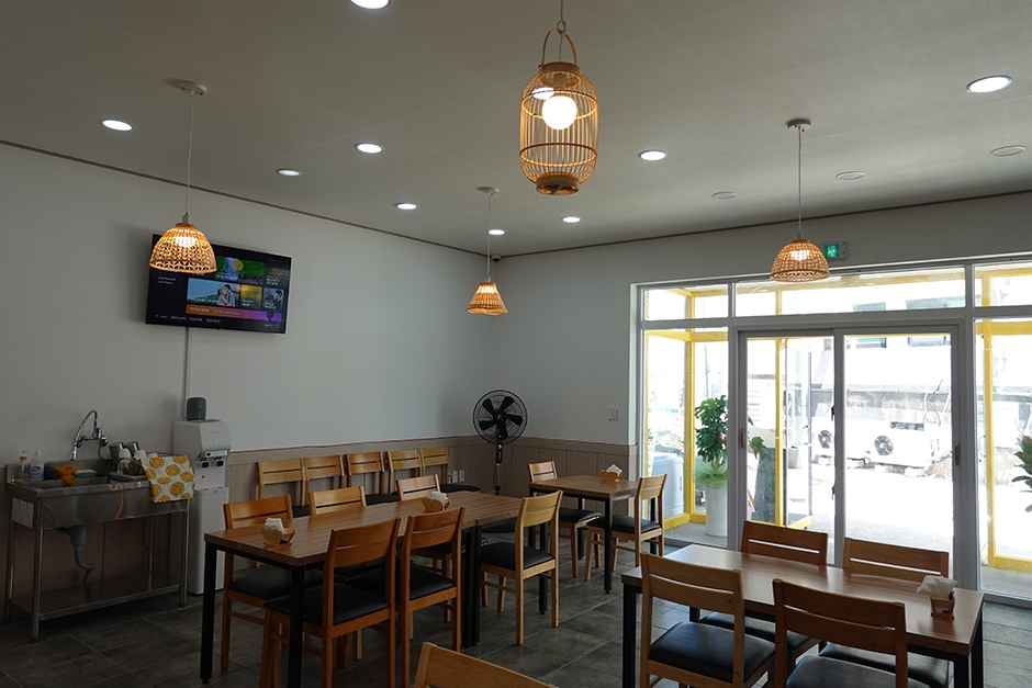 차롱보말전복칼국수 제주공항점 이미지 5