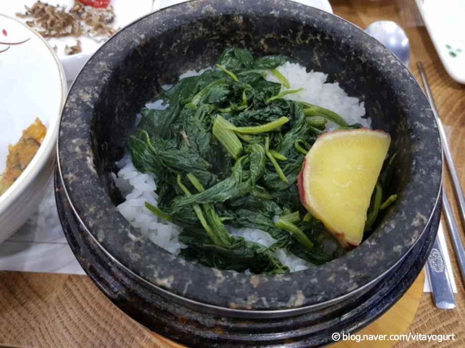황금연못 이미지 1
