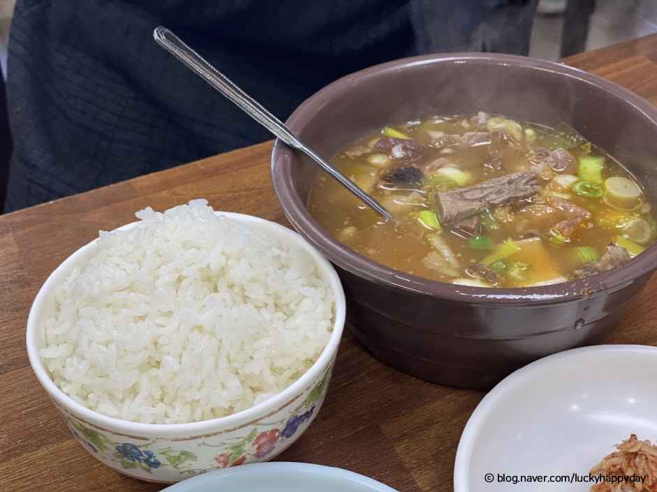 60년전통예산장터국밥 이미지 4
