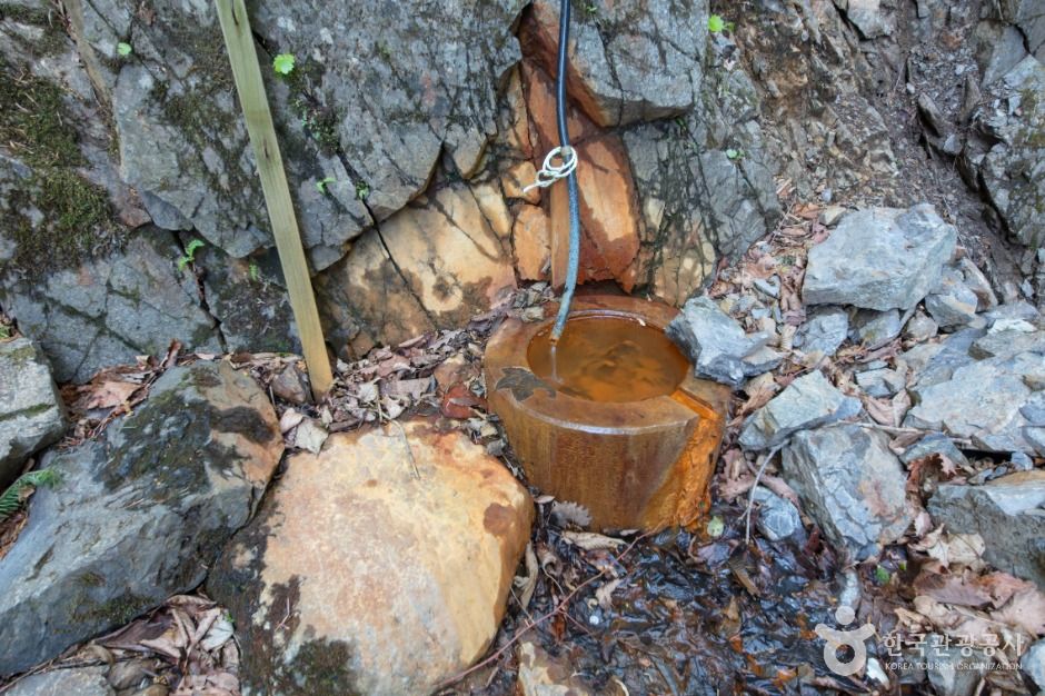 불바라기 약수터 이미지 2