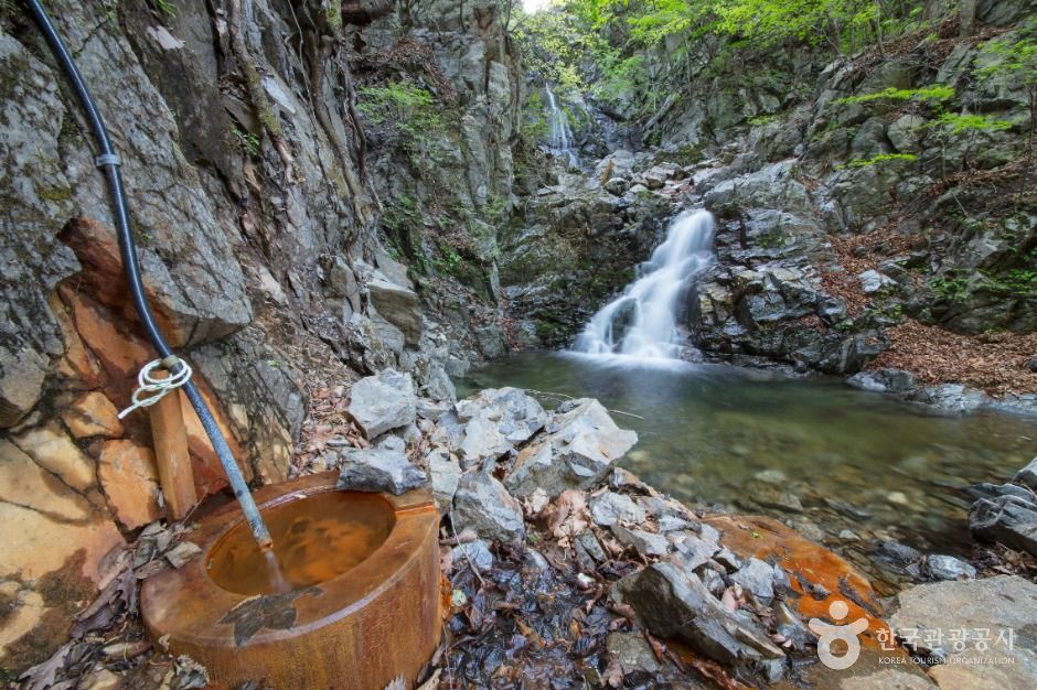 불바라기 약수터 이미지 1