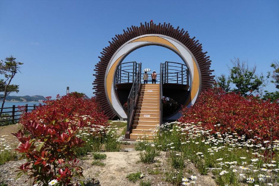 군산 국립신시도 자연휴양림 이미지 2