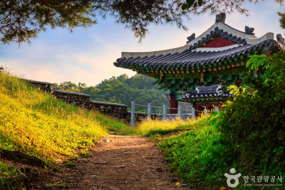 청주 상당산성 이미지 5