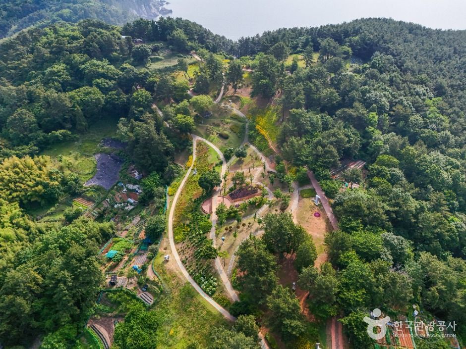 거제 양지암조각공원 이미지 3