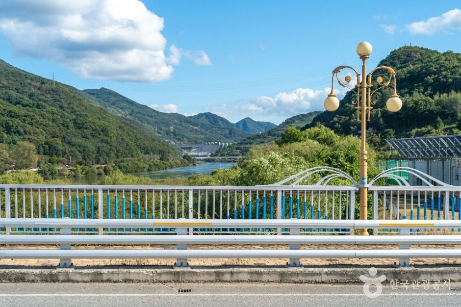 충주 강변길 이미지 2