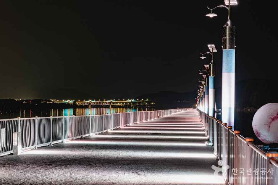 충주 탄금호 무지개길 이미지 4