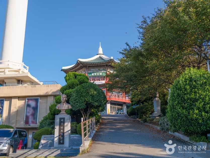 부산 용두산공원 이미지 3