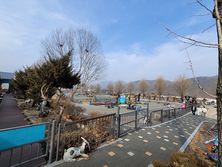 충주 오대호 아트팩토리 이미지 3