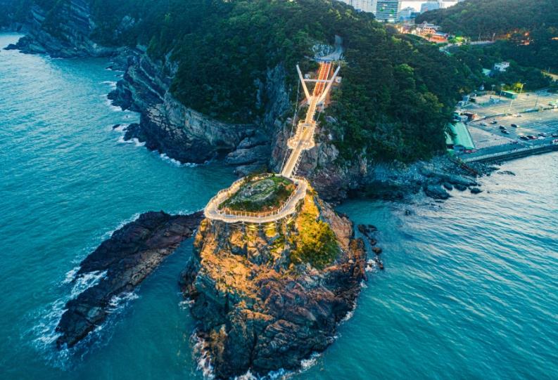 부산 송도 용궁구름다리 이미지 4