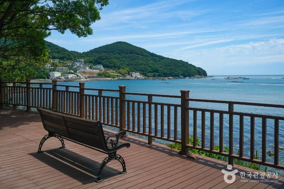 거제 학동 흑진주 몽돌해변 이미지 6