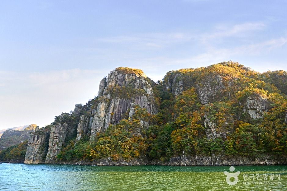 제천 옥순봉 이미지 1