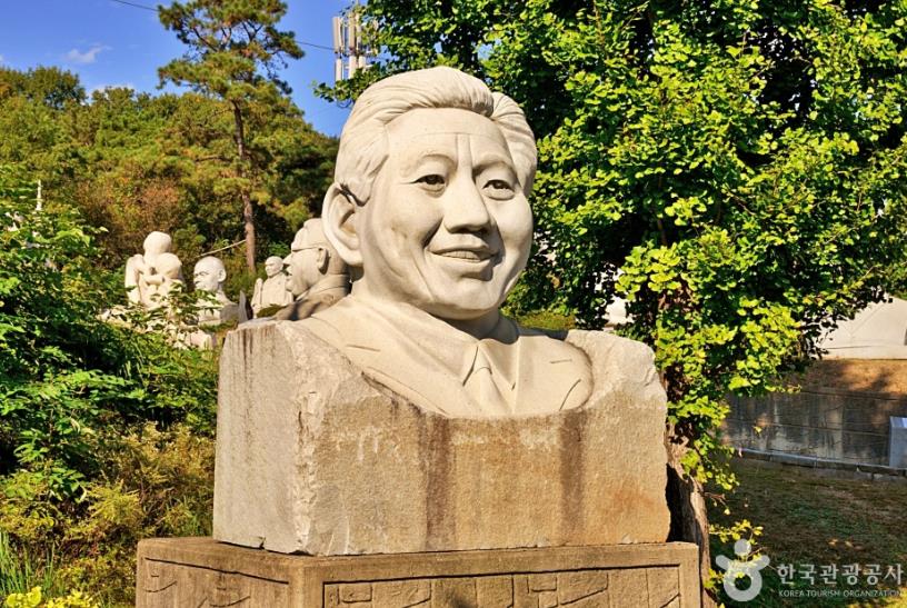 음성 큰바위얼굴 테마파크 이미지 7