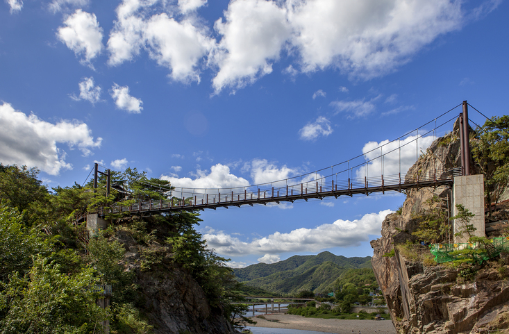 충주 수주팔봉 출렁다리 _캠핑성지 이미지 7