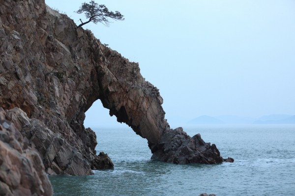 충남 서산 황금산 코끼리 바위, 몽돌해변 썸네일